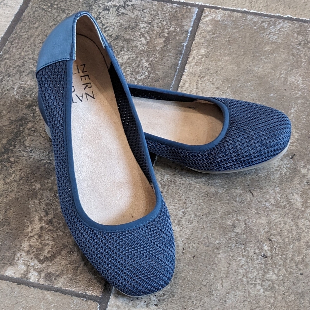 Naturalizer Rayanna Fabric Flexy Ballet Flats Work Wear Chic Sporty Size 6 Blue